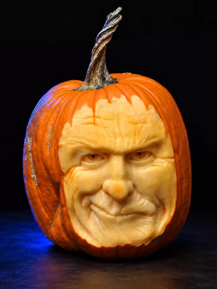 Carved pumpkin, Oct 2016